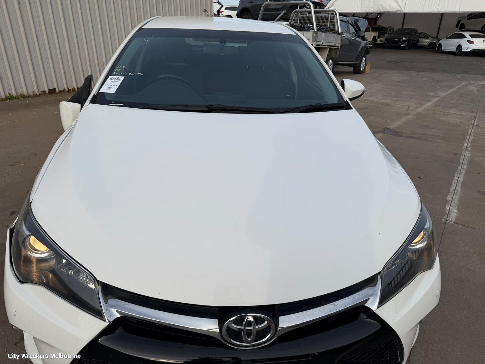TOYOTA CAMRY COURTESY LIGHT, XV50, FRONT (CENTRE), 05/2015 - 10/2017