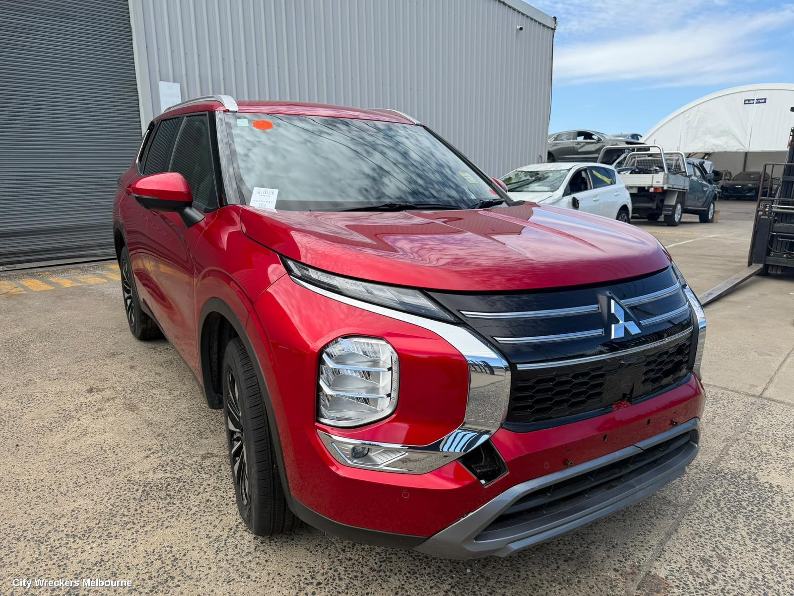 MITSUBISHI OUTLANDER OVERFLOW BOTTLE, ZM, 08/2021 ONWARDS