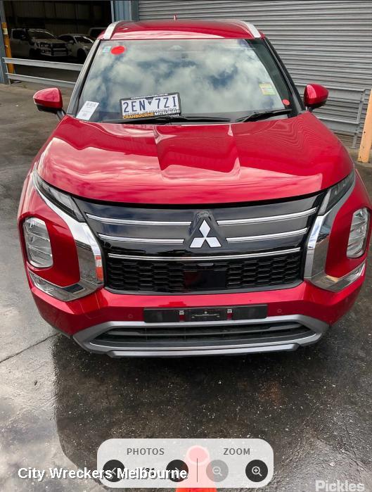 MITSUBISHI OUTLANDER ROOF RAIL
