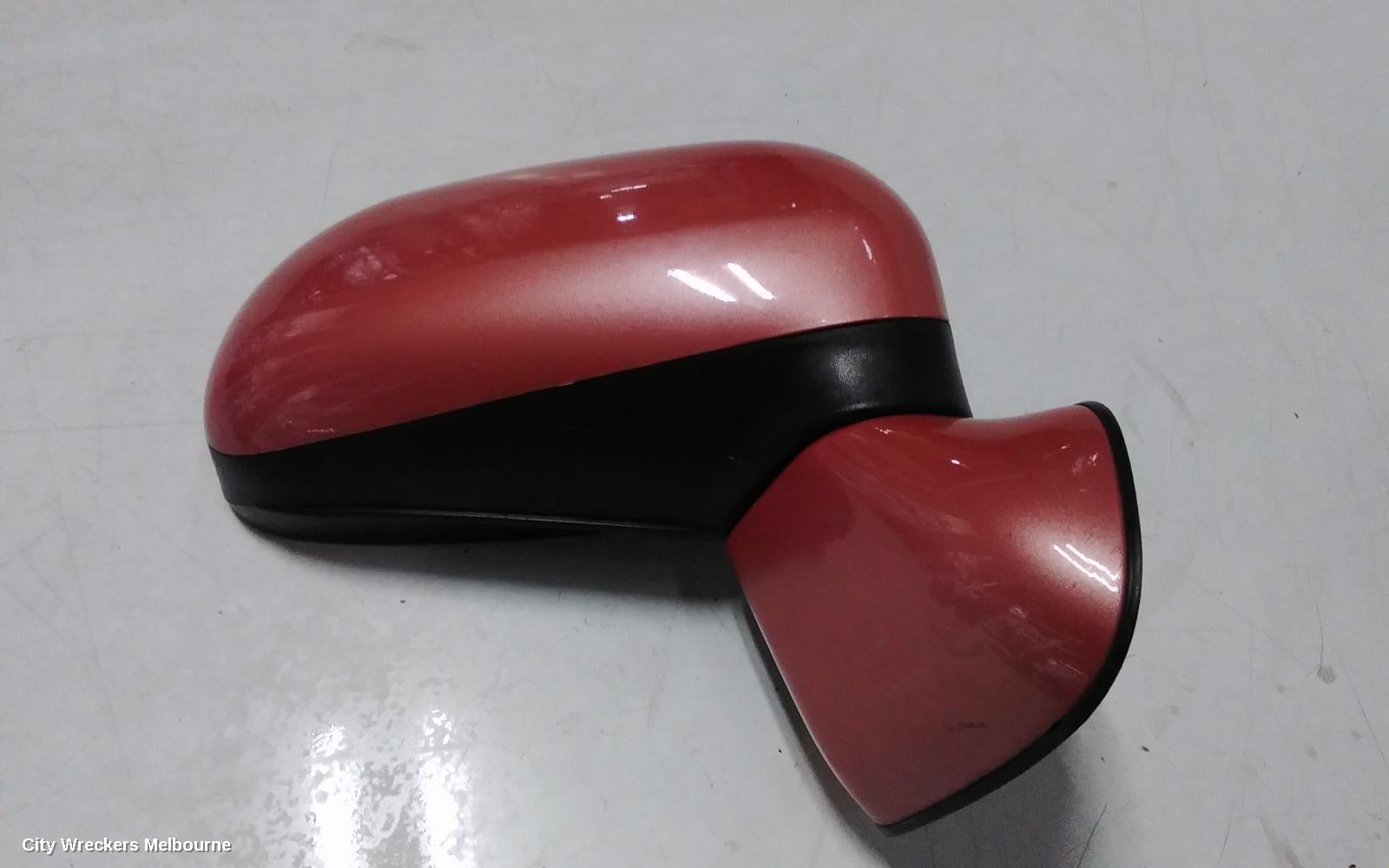 MITSUBISHI MIRAGE RIGHT DOOR MIRROR, CE-CJ, POWER, COLOUR CODED, 07/1996 - 08/2004