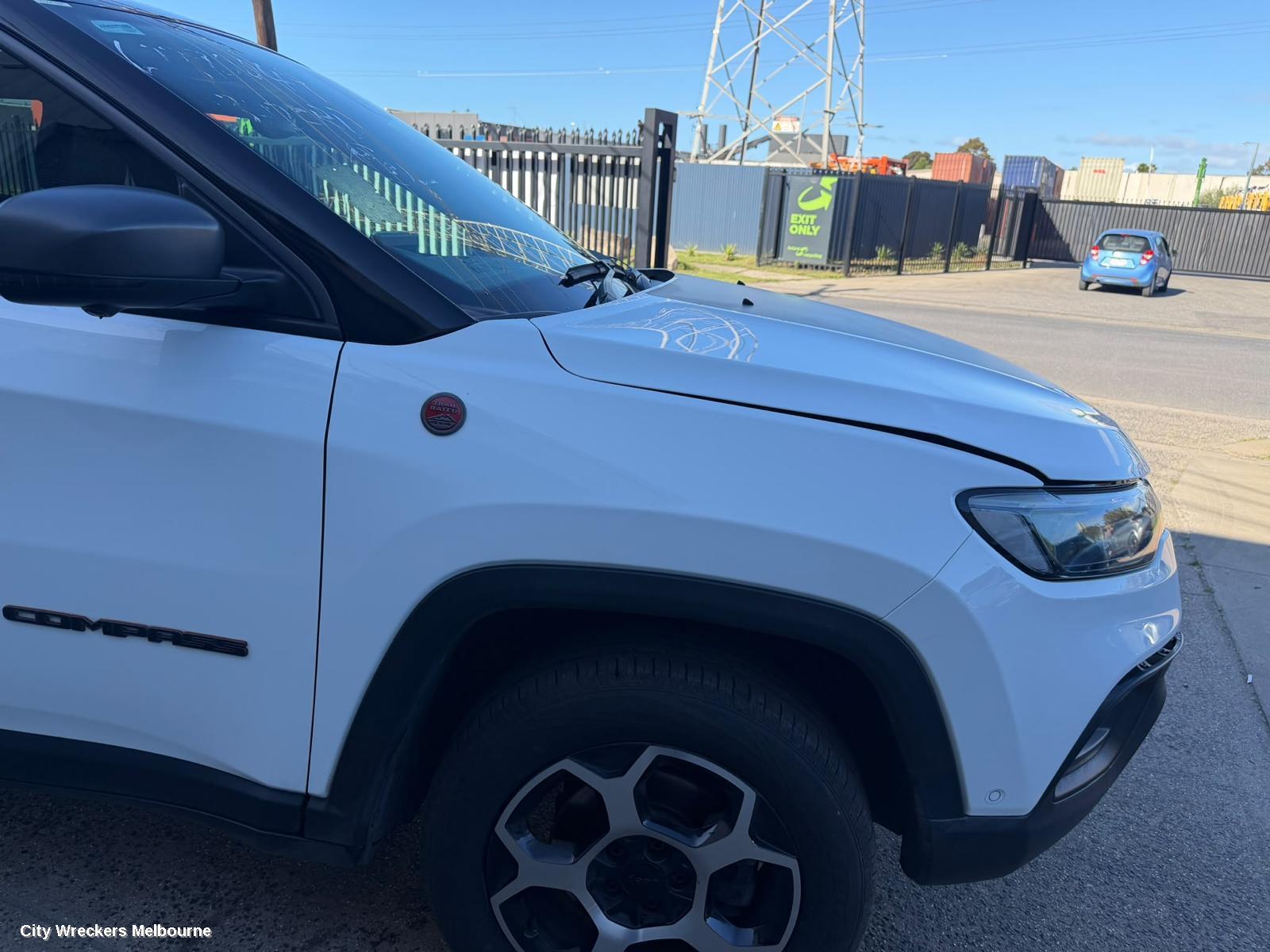 JEEP COMPASS LEFT REAR HUB ASSEMBLY, M6, 10/2017 ONWARDS