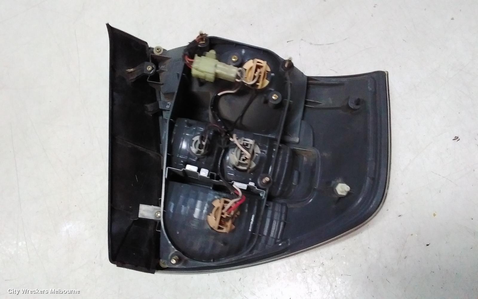 SUBARU LIBERTY RIGHT TAILLIGHT, 4TH GEN, SEDAN, CLEAR TYPE, 4 BULB, 09/2003 - 06/2006