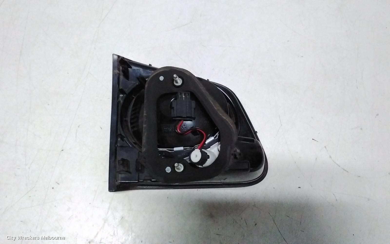 VOLKSWAGEN TIGUAN RIGHT TAILLIGHT, 5N, 05/2008 - 06/2011