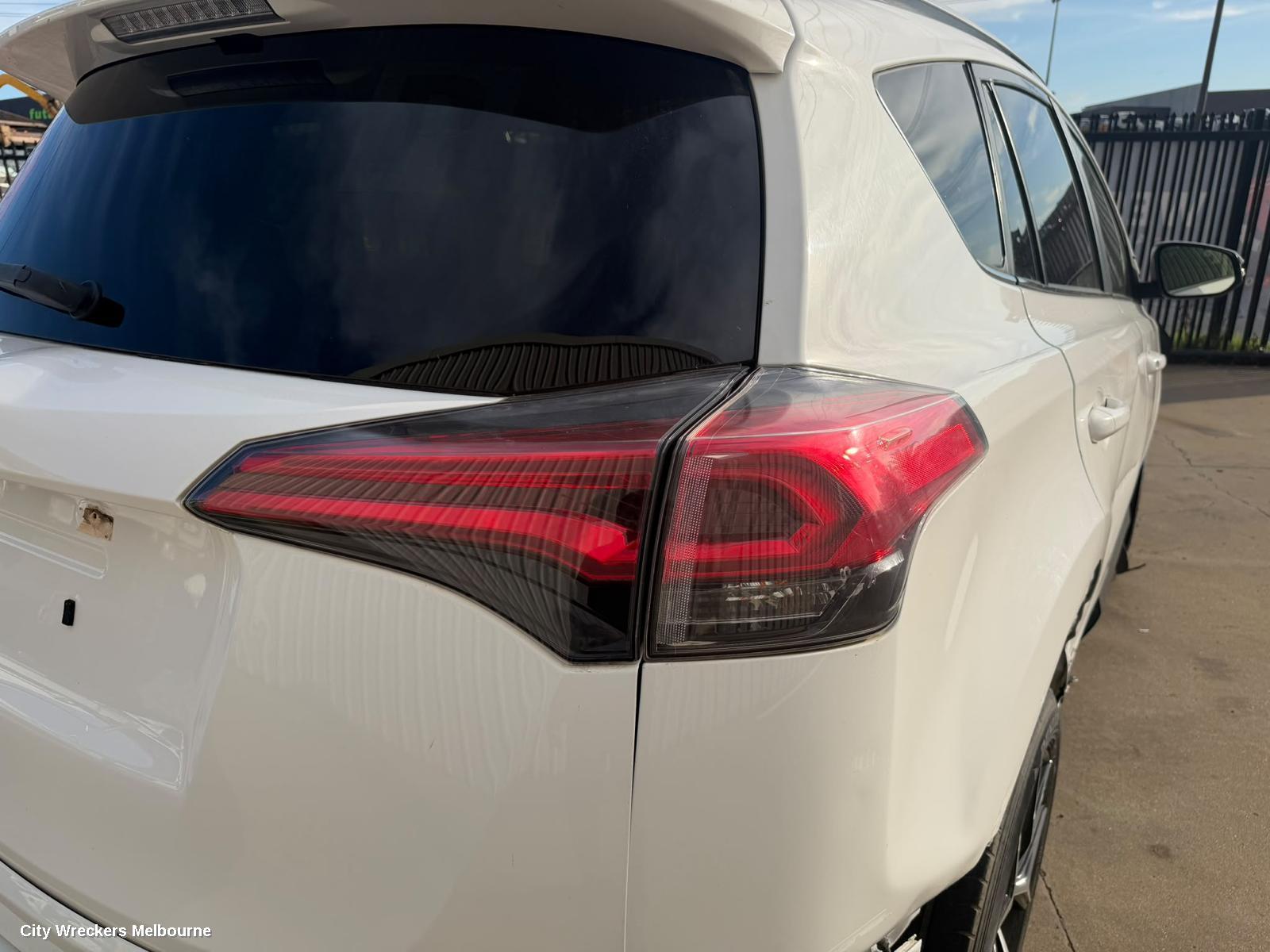 TOYOTA RAV4 BOOTLID/TAILGATE, TAILGATE, NON POWER TYPE, 	ASA44R/ZSA42R, 10/2015 - 12/2018