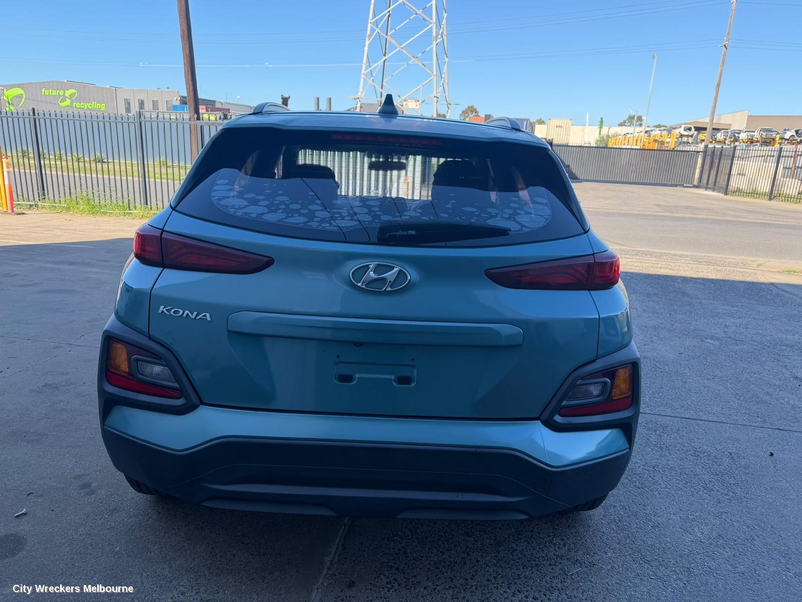 HYUNDAI KONA LEFT FRONT HUB ASSEMBLY, OS, 09/2017 - 07/2023