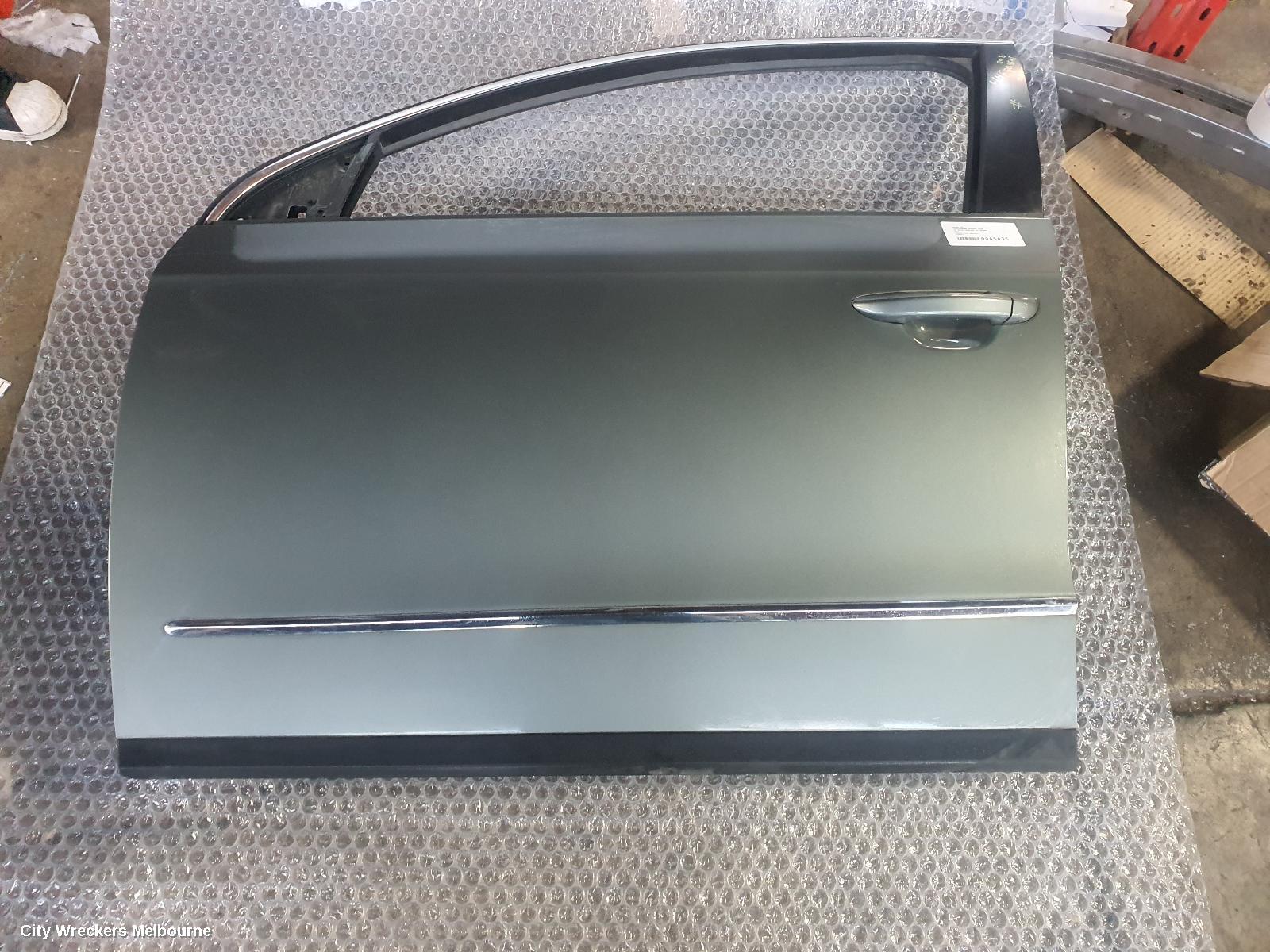 VOLKSWAGEN PASSAT LEFT FRONT DOOR, 3C/MK6 B6, SEDAN/WAGON, 03/2006 - 09/2010