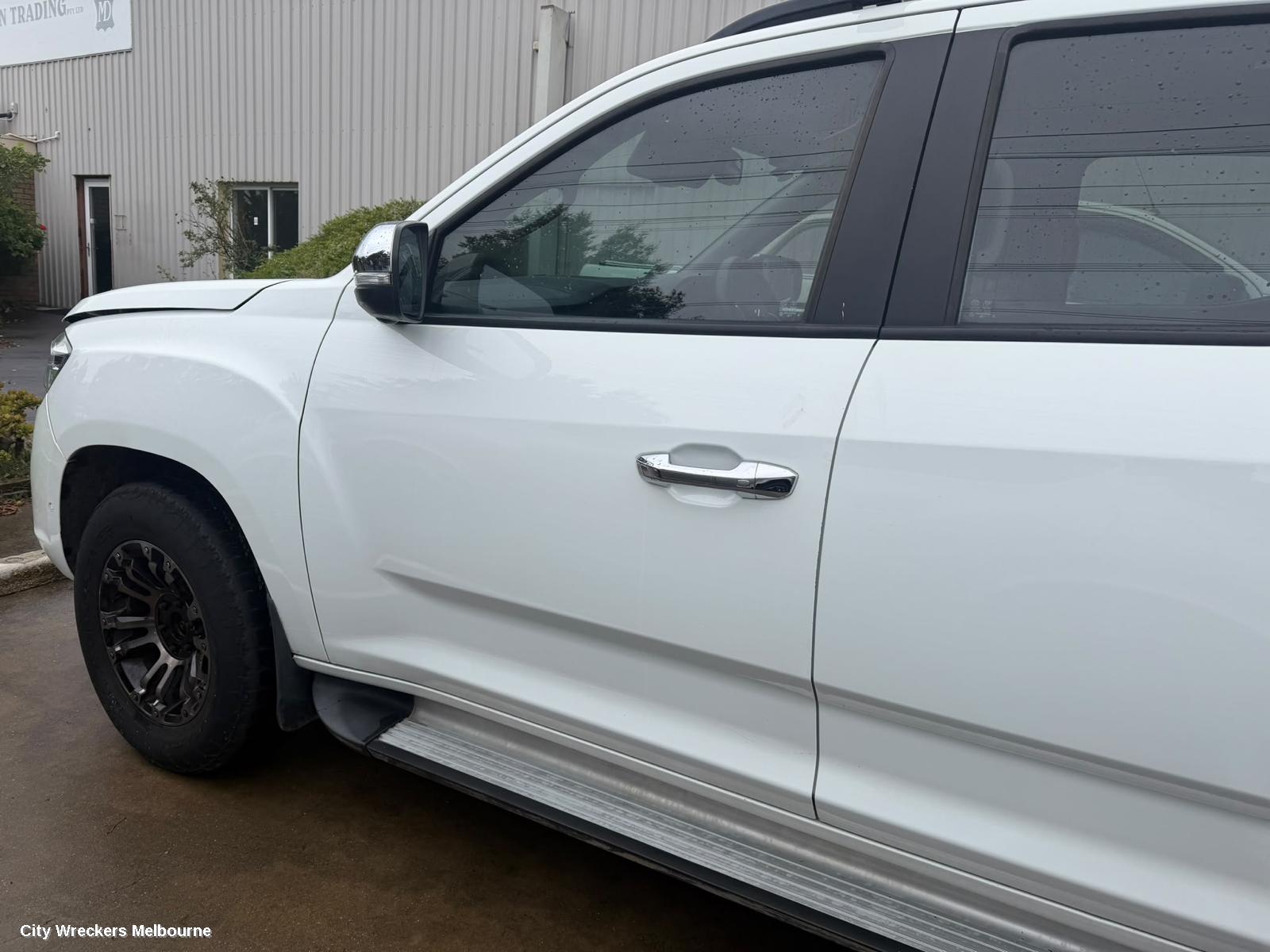 LDV T60 LEFT FRONT STRUT, SK8C, 07/2017 - 07/2021