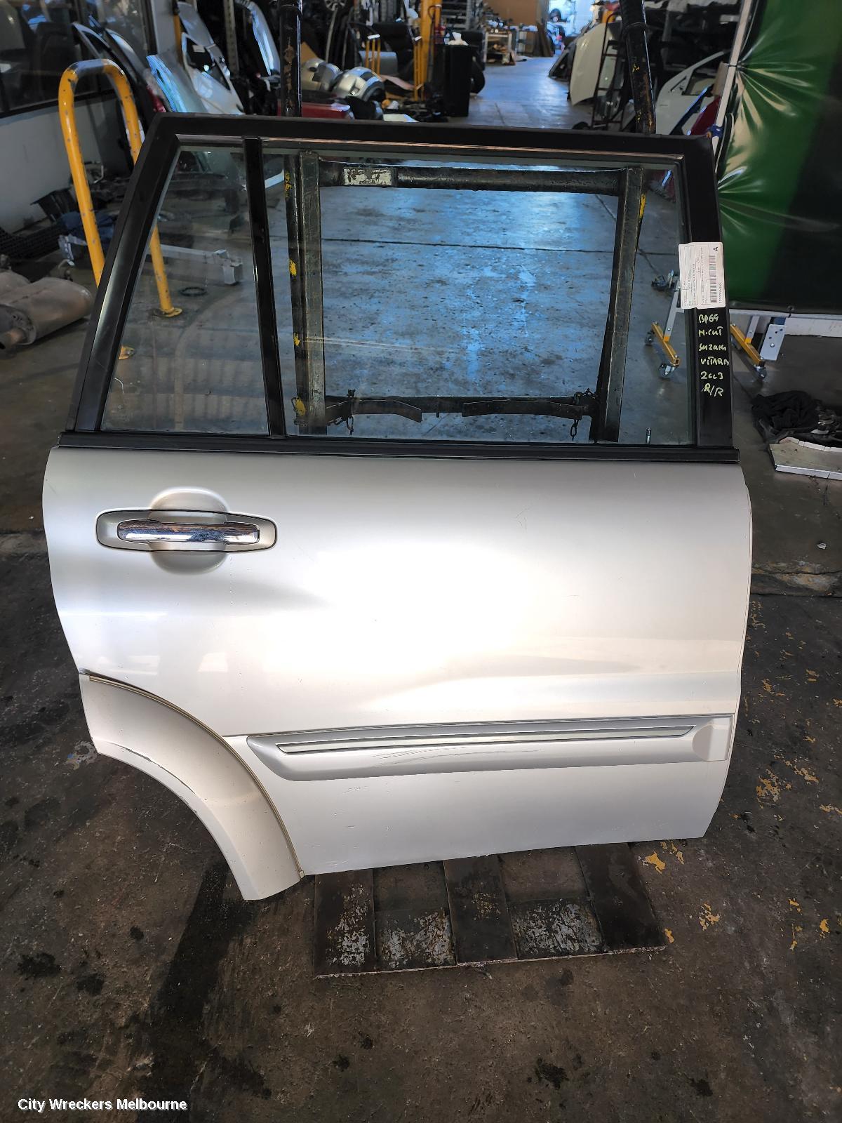 SUZUKI VITARA RIGHT REAR DOOR, 5DR WAGON, GRAND VITARA, 04/1998 - 07/2005