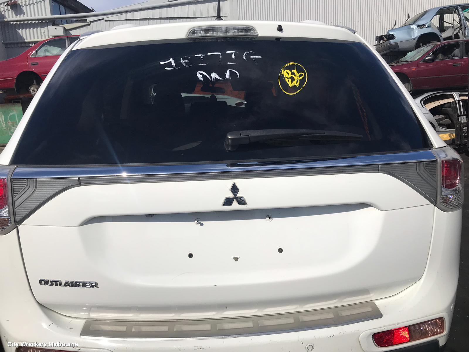 MITSUBISHI OUTLANDER R/BAR BRACKET/REINFO, MAIN REINFORCEMENT, ZJ-ZK, PHEV, 03/2014 - 06/2017