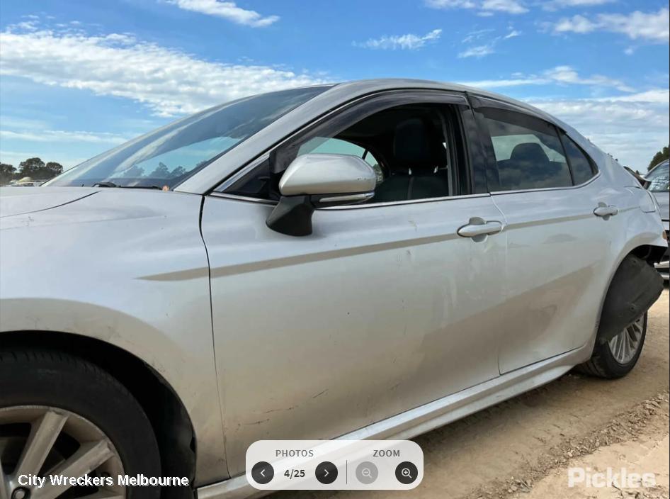 TOYOTA CAMRY LEFT DOOR MIRROR, XV70, W/ POWER FOLD, BLIND SPOT TYPE, NON CAMERA TYPE, COLOUR CODED, 09/2017 - 01/2021
