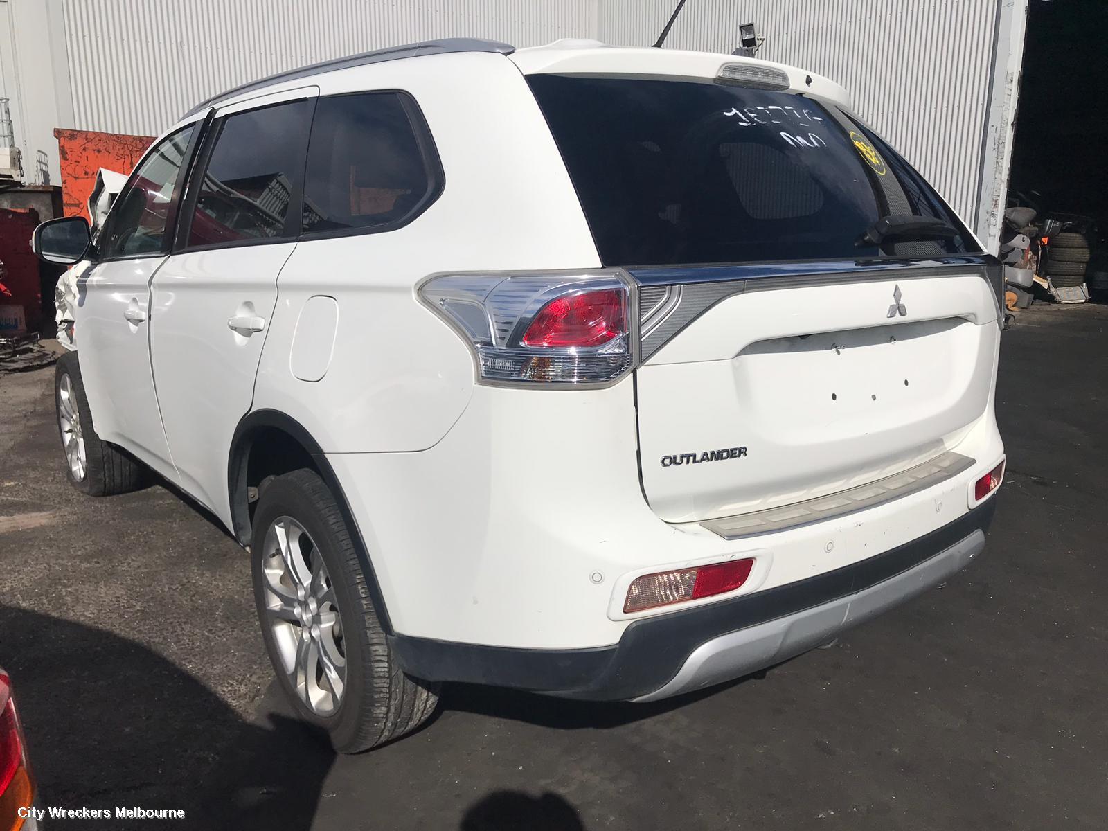 MITSUBISHI OUTLANDER R/BAR BRACKET/REINFO, MAIN REINFORCEMENT, ZJ-ZK, PHEV, 03/2014 - 06/2017
