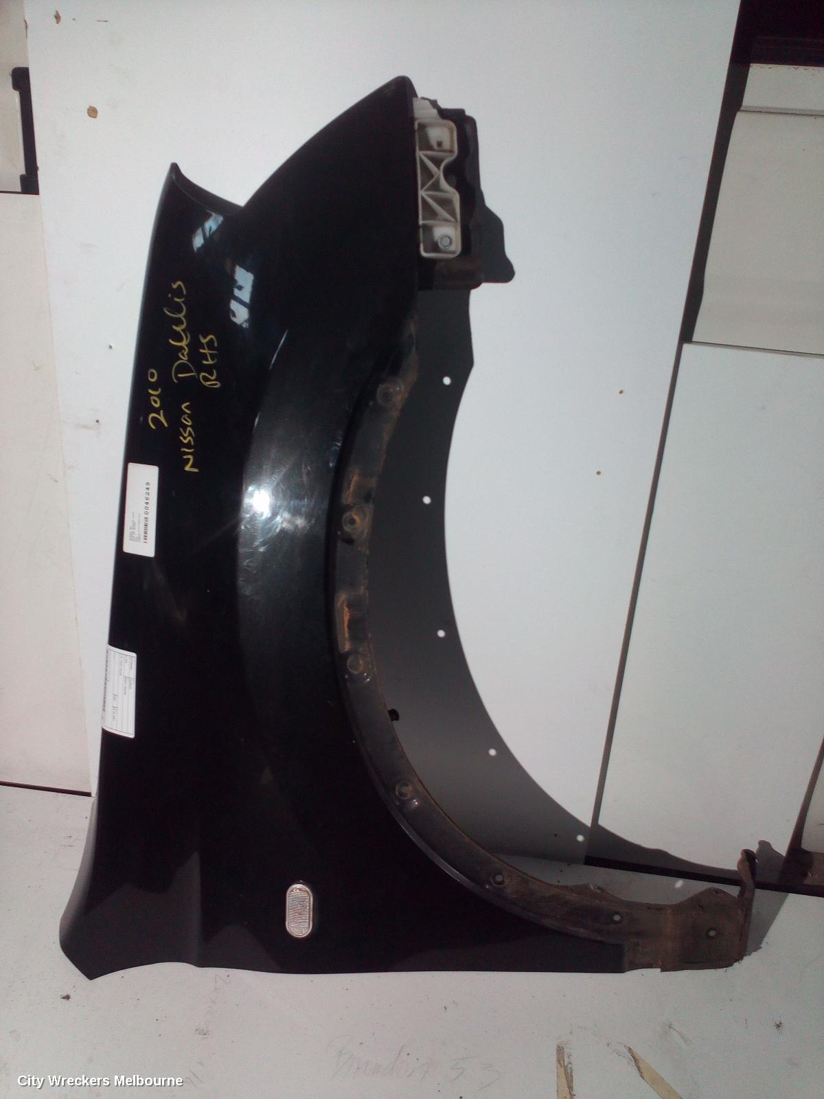 NISSAN DUALIS RIGHT GUARD, J10, 10/2007 - 03/2010