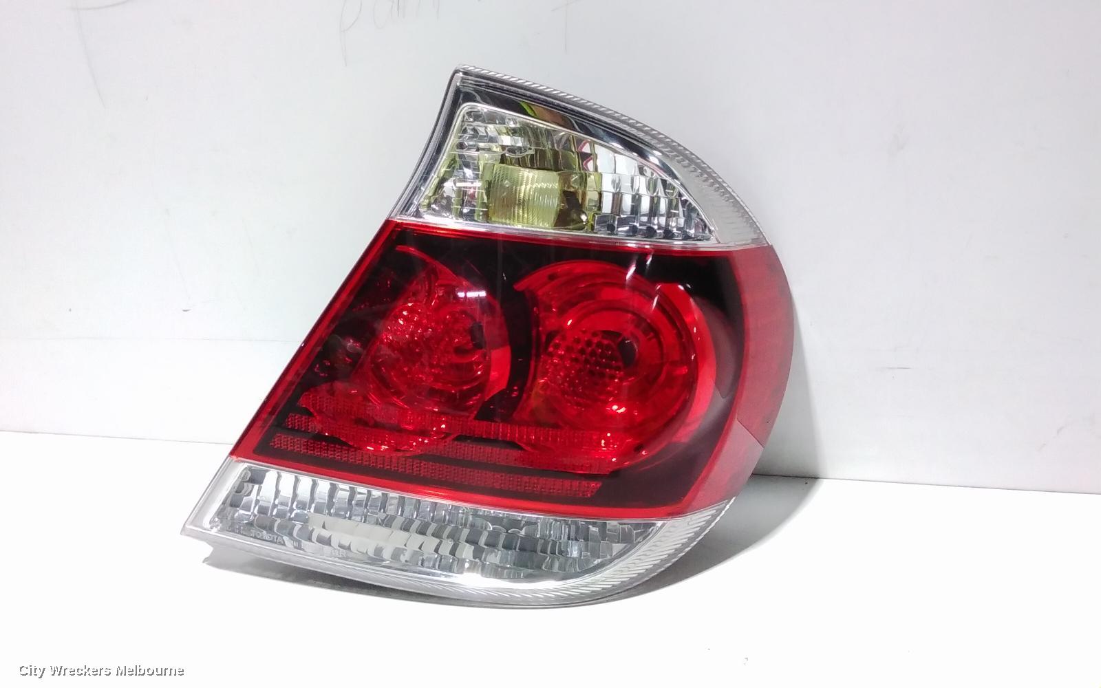 TOYOTA CAMRY RIGHT TAILLIGHT, SK36, REVERSE LAMP TOP/BOTTOM (SPORTIVO), 08/2002 - 05/2006