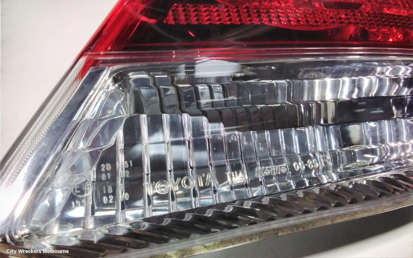 TOYOTA CAMRY RIGHT TAILLIGHT, SK36, REVERSE LAMP TOP/BOTTOM (SPORTIVO), 08/2002 - 05/2006