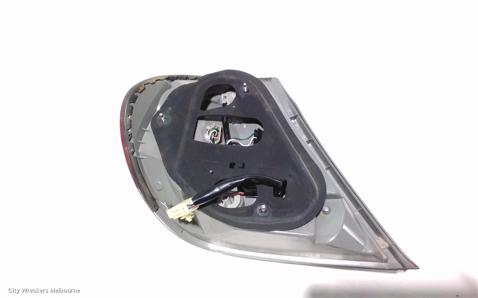 TOYOTA CAMRY RIGHT TAILLIGHT, SK36, REVERSE LAMP TOP/BOTTOM (SPORTIVO), 08/2002 - 05/2006