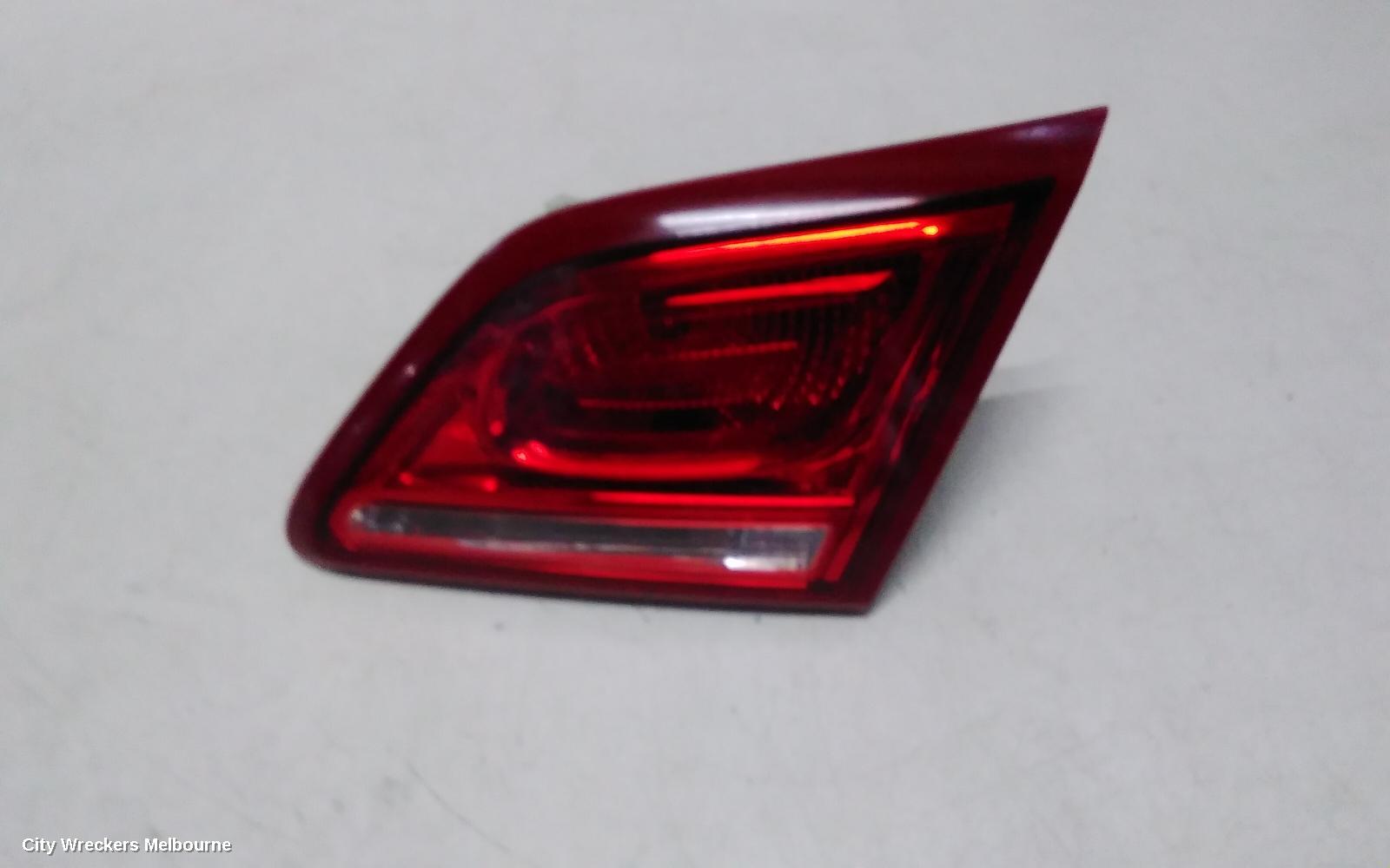 HOLDEN COMMODORE REAR GARNISH, BOOTLID LAMP (RH SIDE), VF, SEDAN, CLEAR TYPE, EVOKE/SV6/SS/INTERNATIONAL, 05/2013 - 12/2017