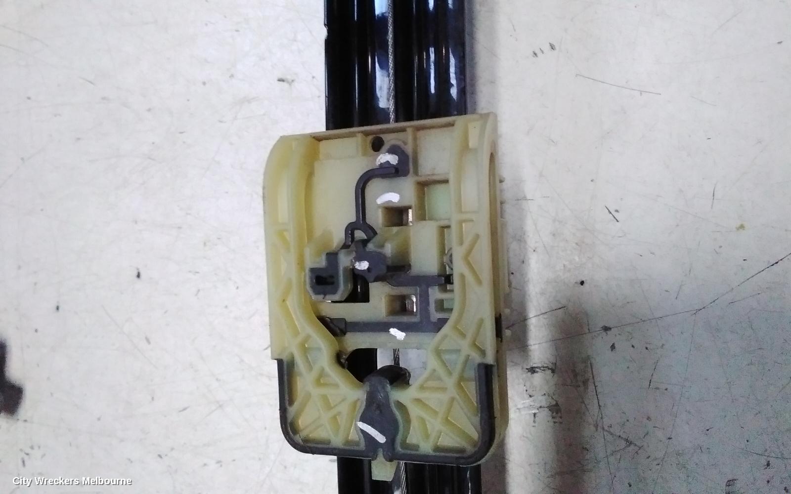 VOLKSWAGEN GOLF LEFT FRONT WINDOW REG/MOTOR, GEN 7, 5DR HATCH/WAGON, 03/2013 - 08/2020