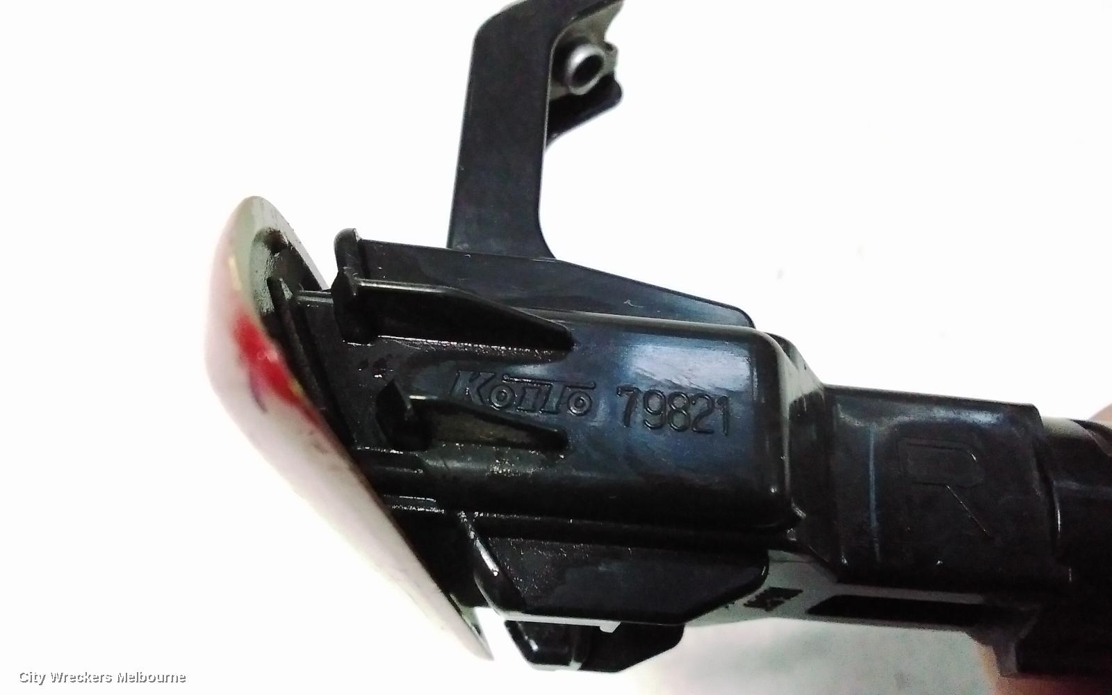 TOYOTA AURION HEADLAMP WASHER JET, GSV50R 04/2012 - 08/2017