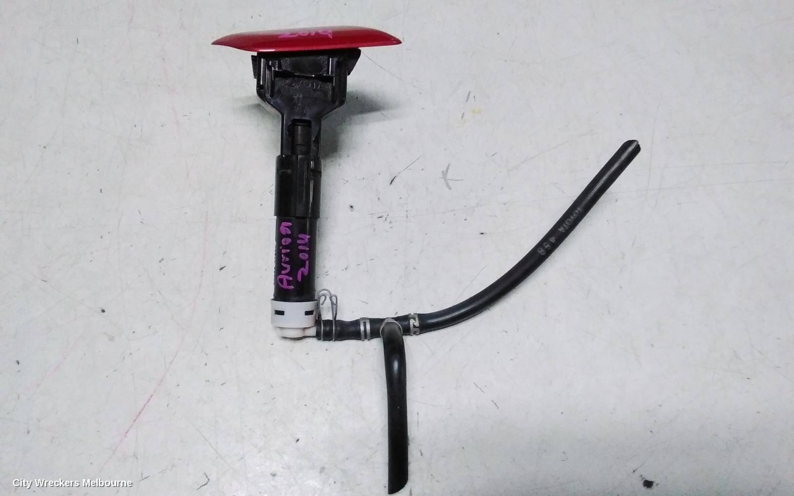 TOYOTA AURION HEADLAMP WASHER JET, GSV50R 04/2012 - 08/2017
