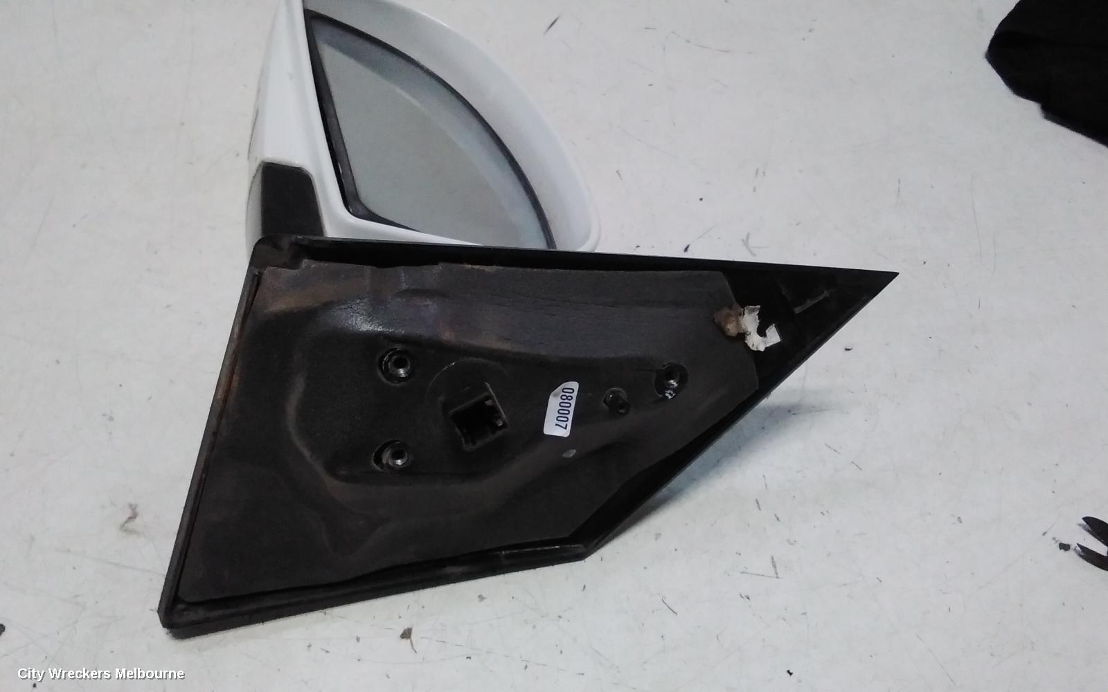 HYUNDAI GETZ LEFT DOOR MIRROR, TB, 3DR/5DR HATCH, POWER, COLOUR CODED, 09/2002 - 09/2011
