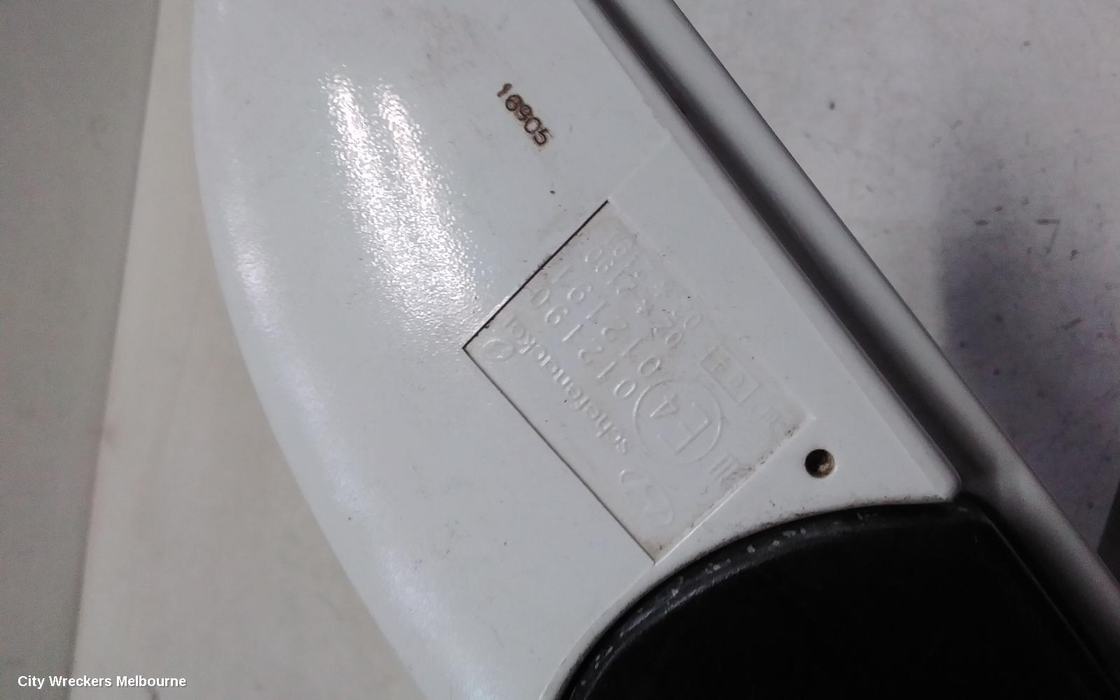HYUNDAI GETZ LEFT DOOR MIRROR, TB, 3DR/5DR HATCH, POWER, COLOUR CODED, 09/2002 - 09/2011
