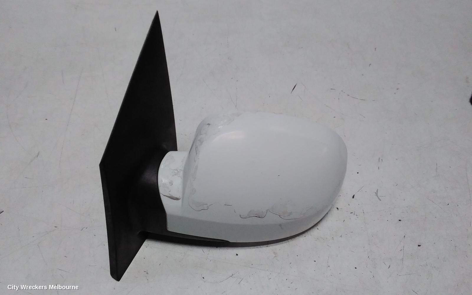 HYUNDAI GETZ LEFT DOOR MIRROR, TB, 3DR/5DR HATCH, POWER, COLOUR CODED, 09/2002 - 09/2011