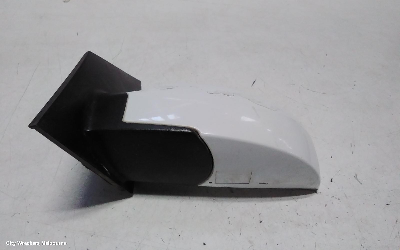 HYUNDAI GETZ LEFT DOOR MIRROR, TB, 3DR/5DR HATCH, POWER, COLOUR CODED, 09/2002 - 09/2011