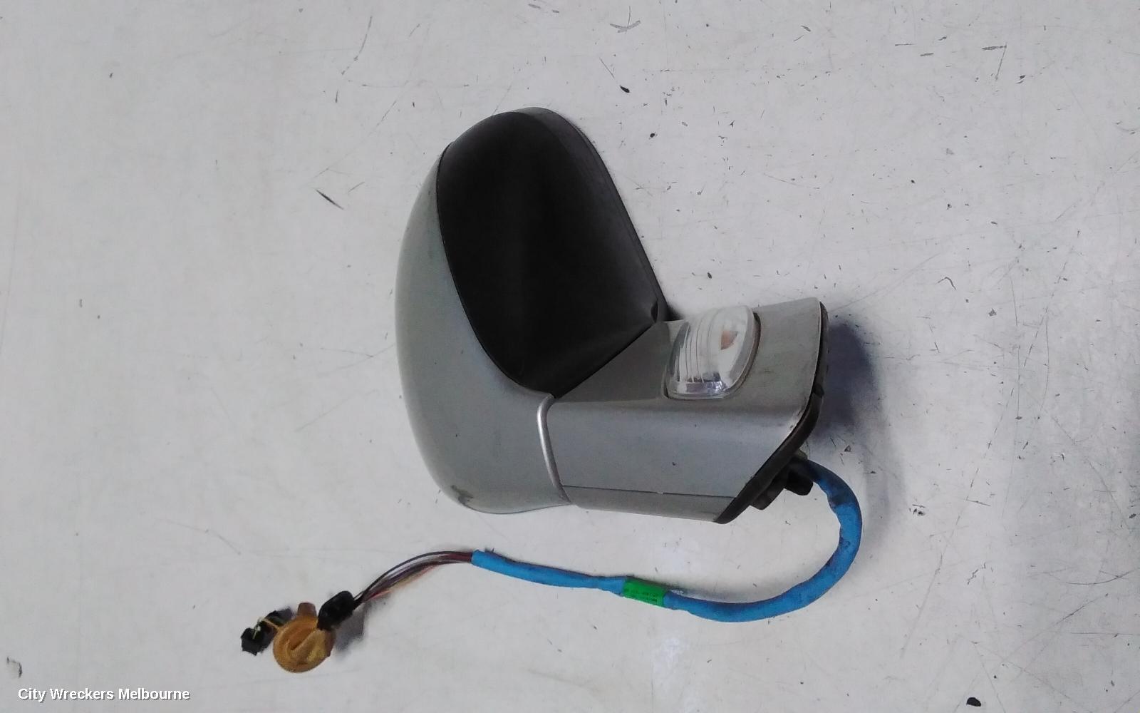 PEUGEOT 308 LEFT DOOR MIRROR, T7, HATCH/WAGON, POWER FOLDING, 2 PLUG TYPE, 09/2007 - 12/2013