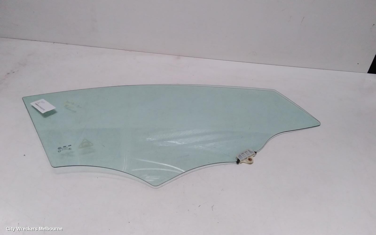 HYUNDAI I30 RIGHT FRONT DOOR WINDOW, GD, 5DR HATCH, 05/2012 - 02/2017