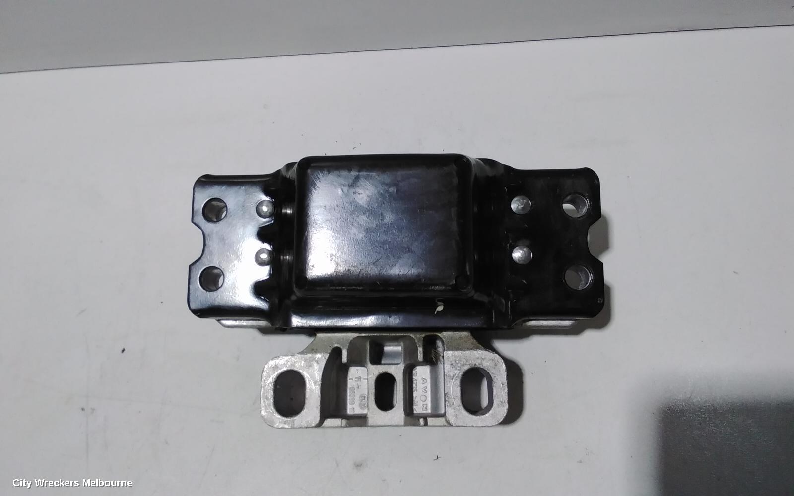 VOLKSWAGEN JETTA MOUNT, 1B, 02/2011 ONWARDS
