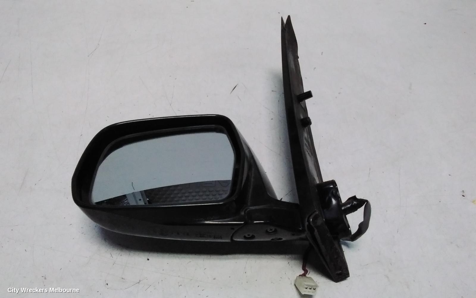 TOYOTA TARAGO LEFT DOOR MIRROR, ACR30, POWER, 06/2000 - 02/2006