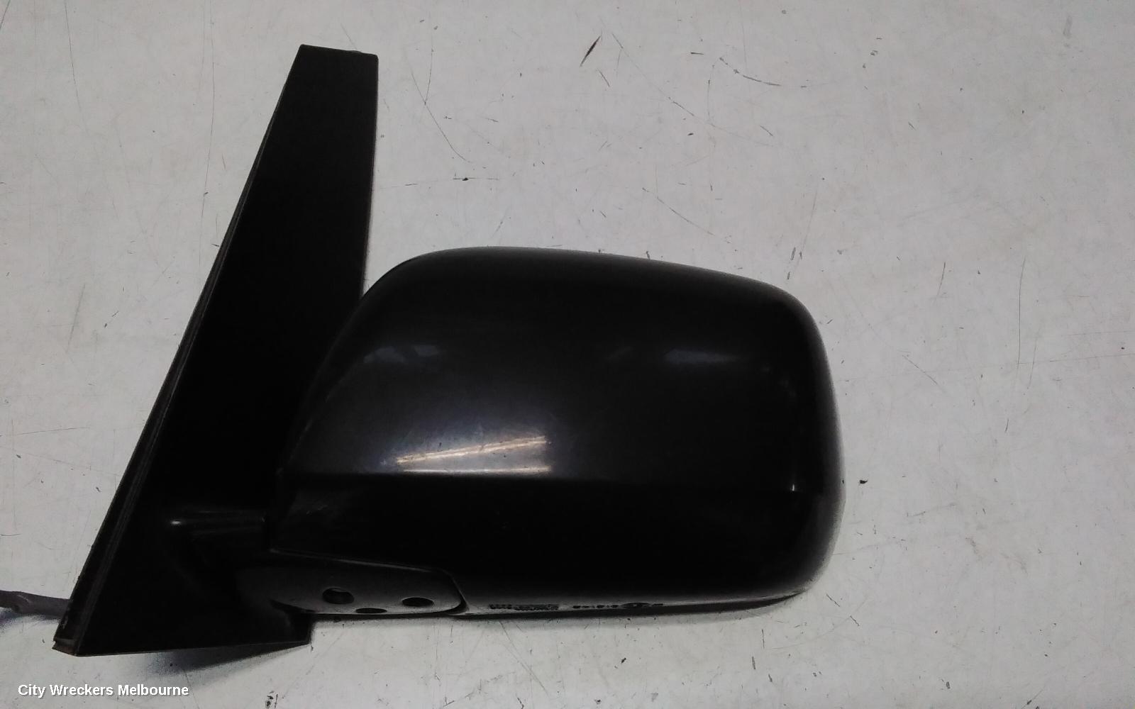 TOYOTA TARAGO LEFT DOOR MIRROR, ACR30, POWER, 06/2000 - 02/2006