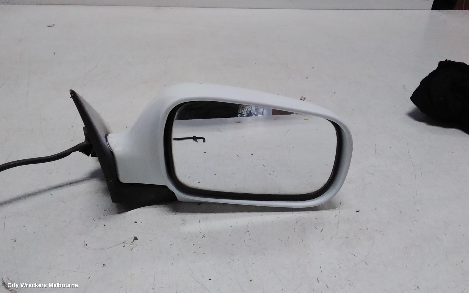 SUBARU LIBERTY RIGHT DOOR MIRROR, 3RD GEN, COLOUR CODED (OEW 5092), 10/1998 - 06/2002