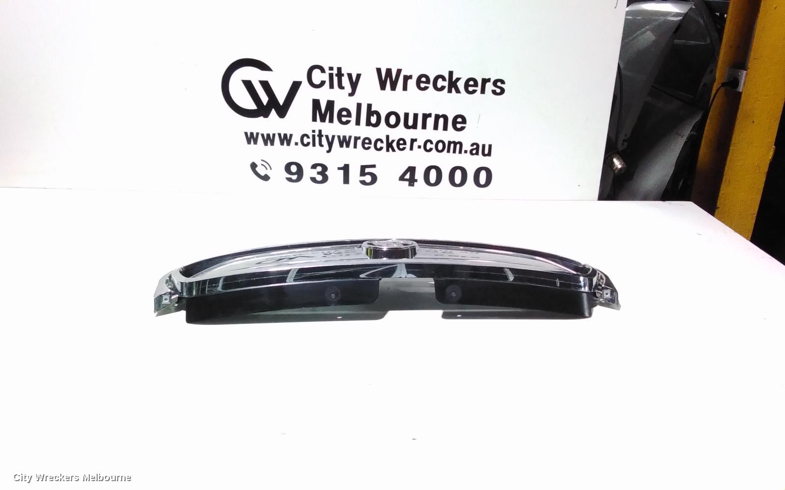 HOLDEN CAPTIVA GRILLE, RADIATOR GRILLE, CG, CAPTIVA 7 (4TH VIN = C), 01/2011 - 09/2015