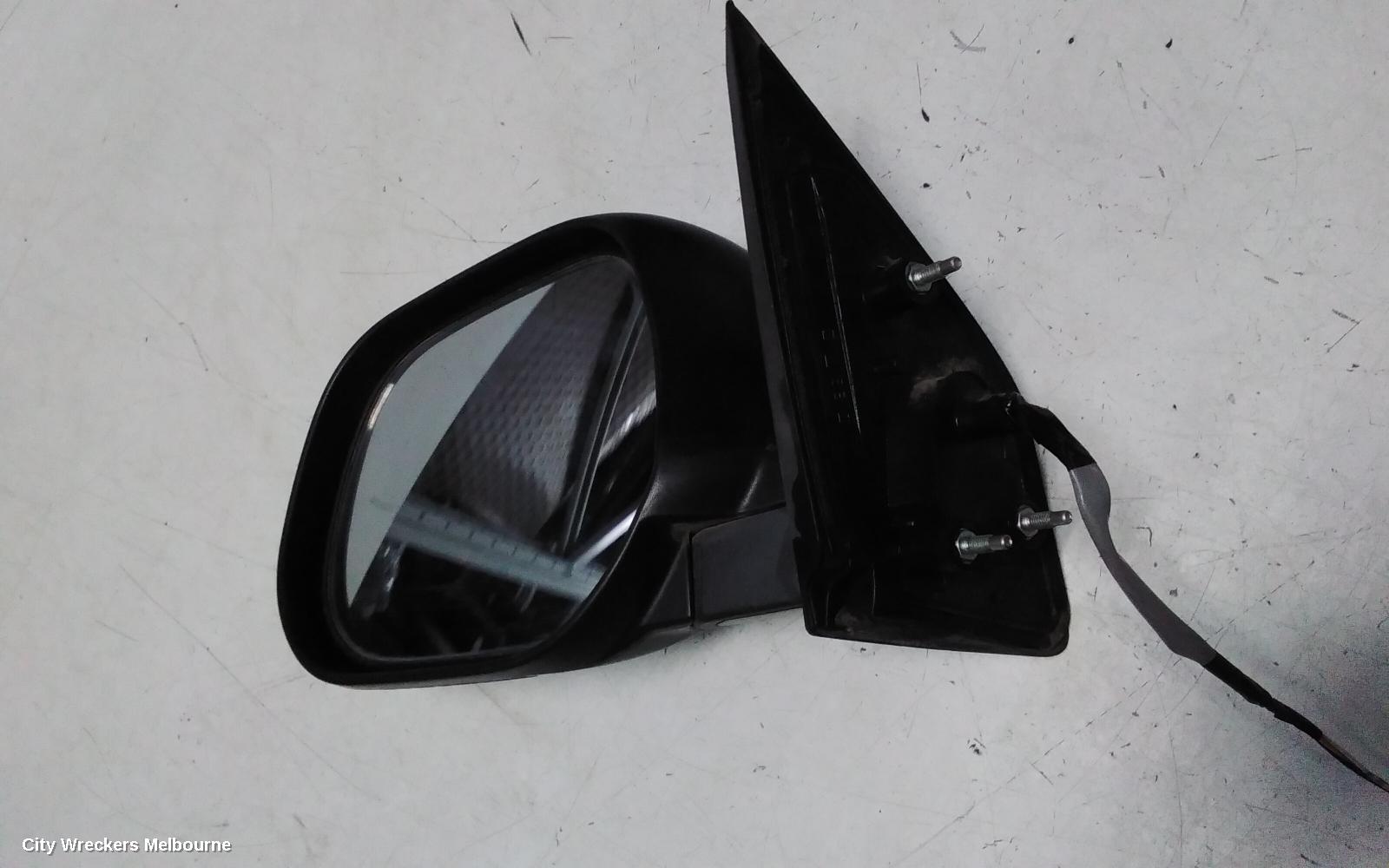 MITSUBISHI OUTLANDER LEFT DOOR MIRROR, ZG, 3 WIRE TYPE, 11/2006 - 09/2009