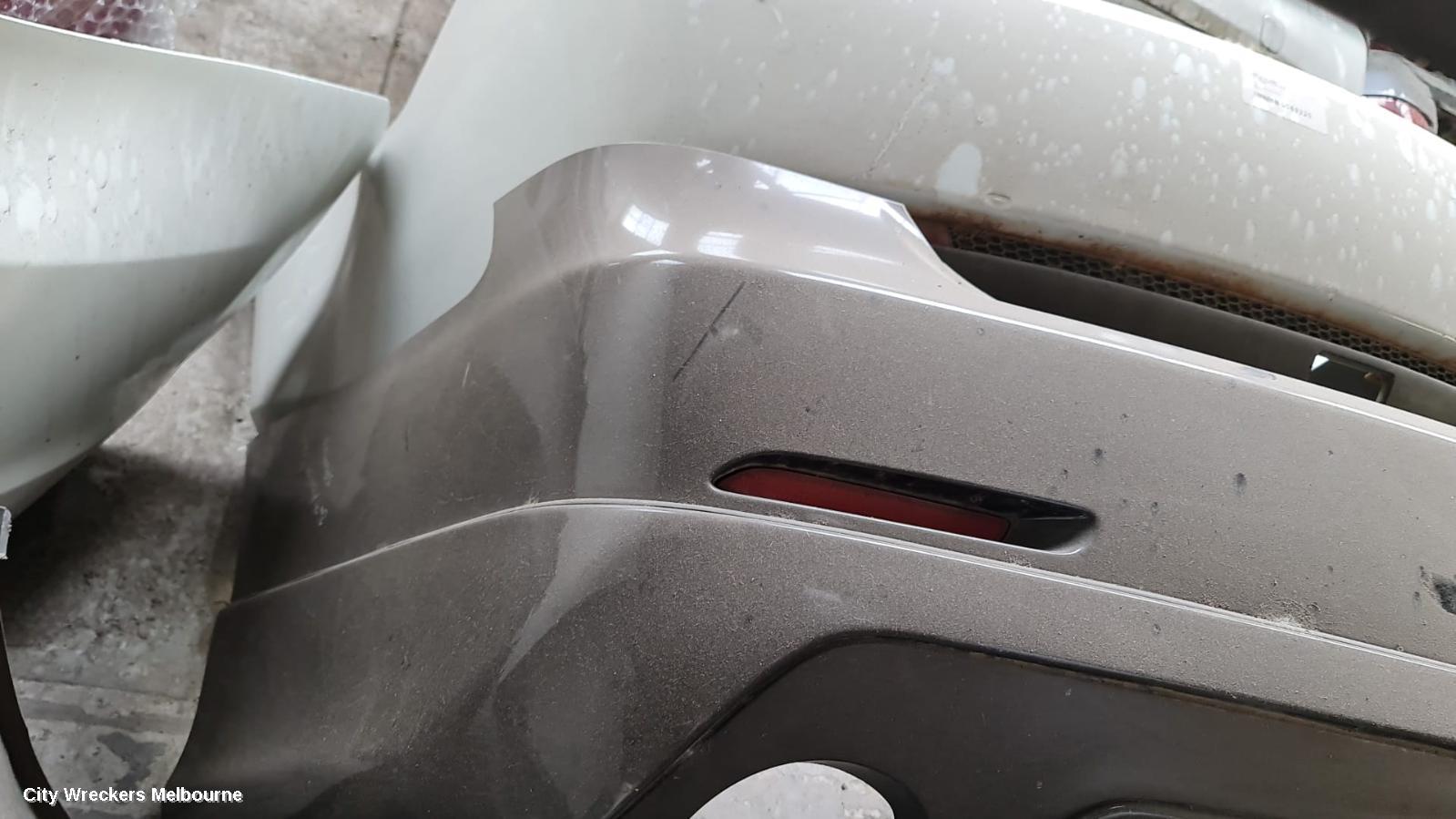 TOYOTA AURION REAR BUMPER, GSV40R, SPORTIVO SX6/WHITE LE, NON PARK SENSOR TYPE, 10/2006 - 04/2012