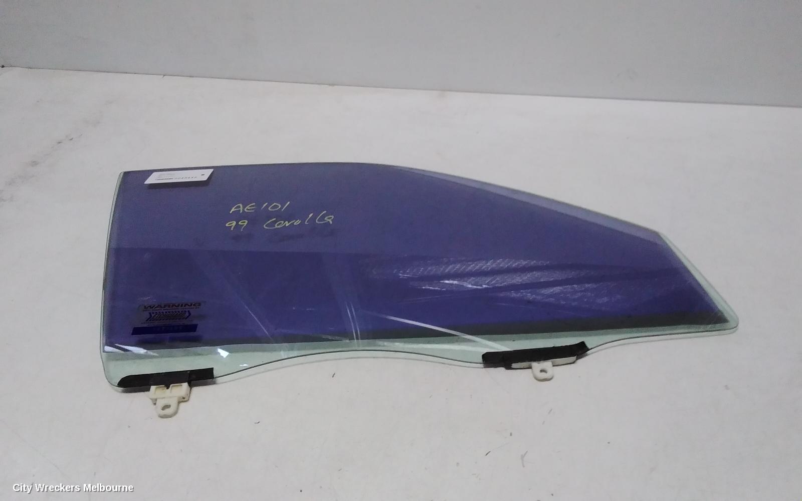 TOYOTA COROLLA RIGHT FRONT DOOR WINDOW, AE101, SEDAN/5DR HATCH, CLEAR, 05/1992 - 10/1999