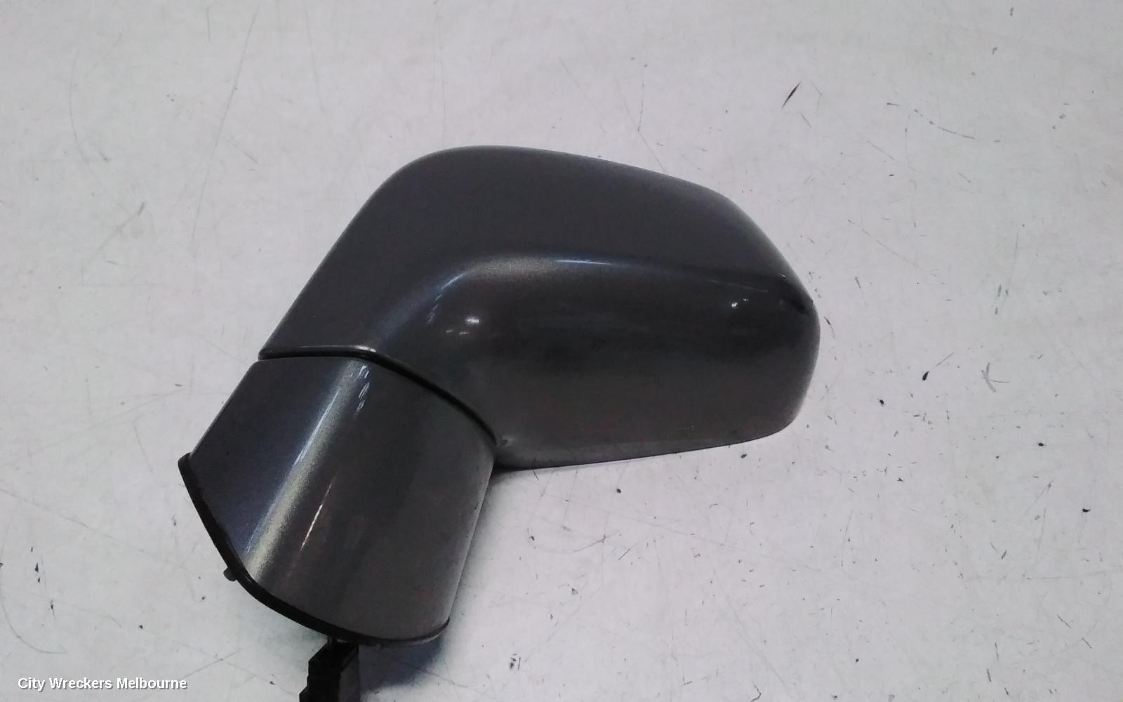 HOLDEN CAPTIVA LEFT DOOR MIRROR, CG, MAXX/CAPTIVA 5 (4TH VIN = D), 09/2006 - 02/2011