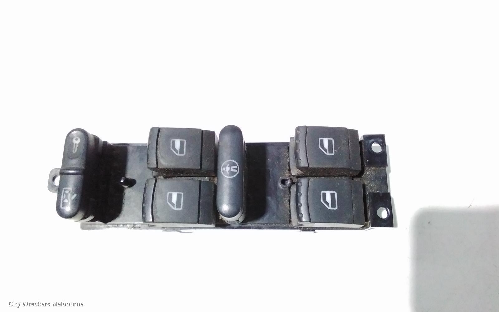 VOLKSWAGEN JETTA PWR DR WIND SWITCH, RH FRONT (MASTER SWITCH), 4 SWITCHES TYPE, 1KM, 02/2006 - 07/2011