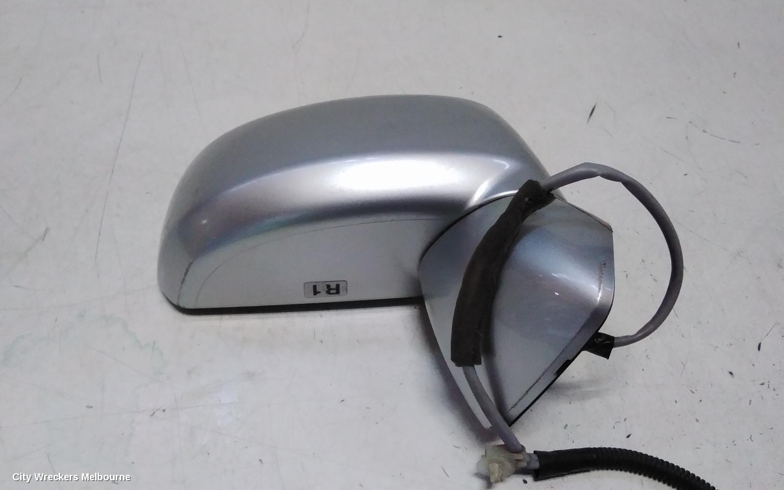 NISSAN TIIDA RIGHT DOOR MIRROR, C11, POWER, 3 WIRE TYPE, 09/2004 - 01/2013