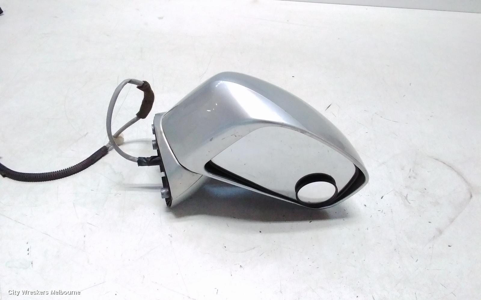 NISSAN TIIDA RIGHT DOOR MIRROR, C11, POWER, 3 WIRE TYPE, 09/2004 - 01/2013