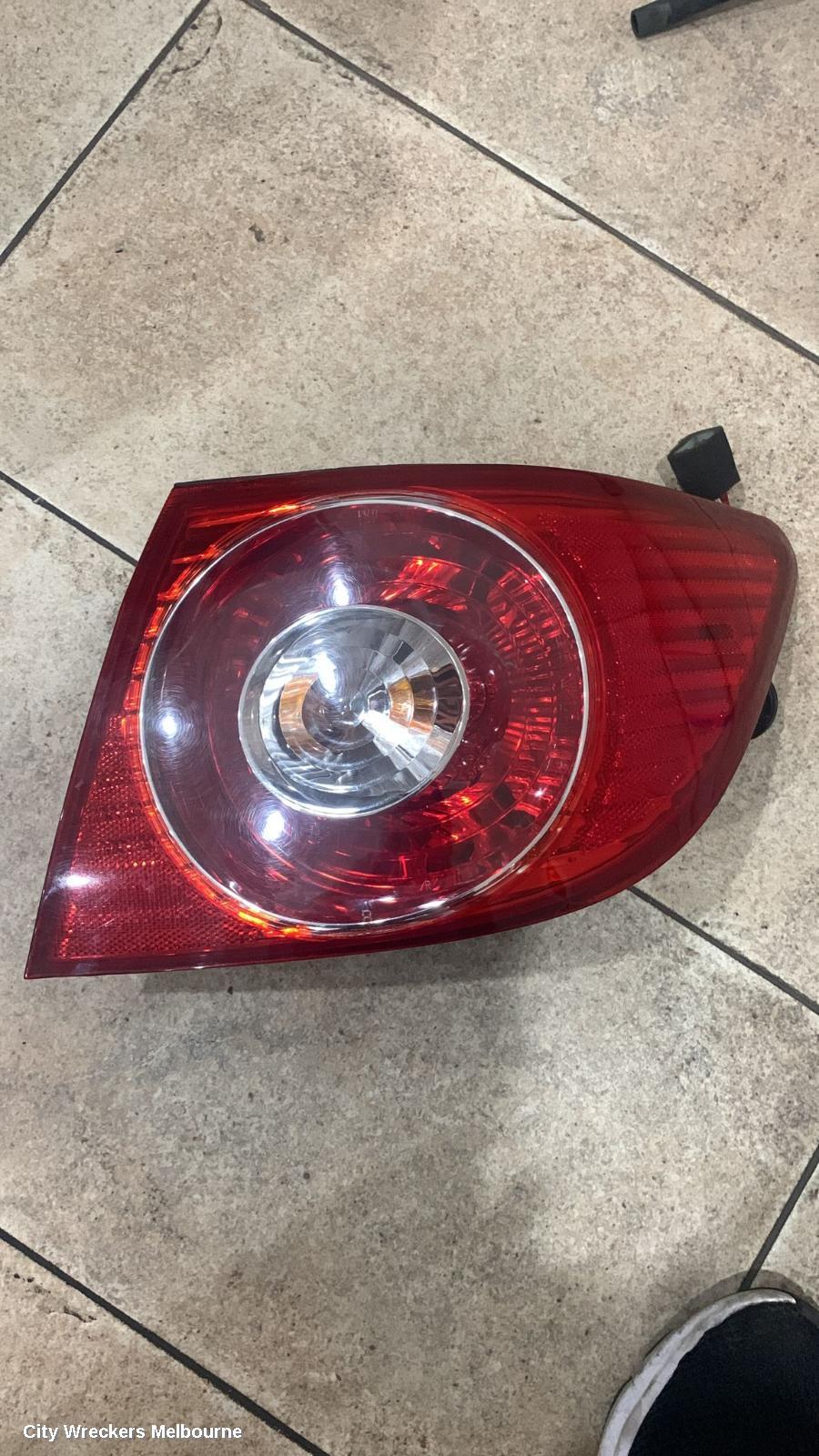 HOLDEN EPICA RIGHT TAILLIGHT, EP, 02/2007 - 07/2008