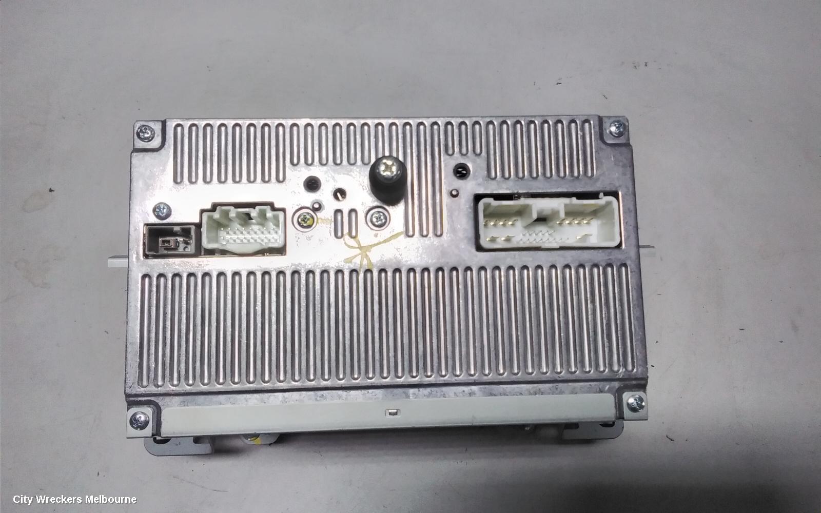 MAZDA 3 RADIO/CD/DVD/SAT/TV, STANDARD CD PLAYER, BL, 04/2009 - 10/2013