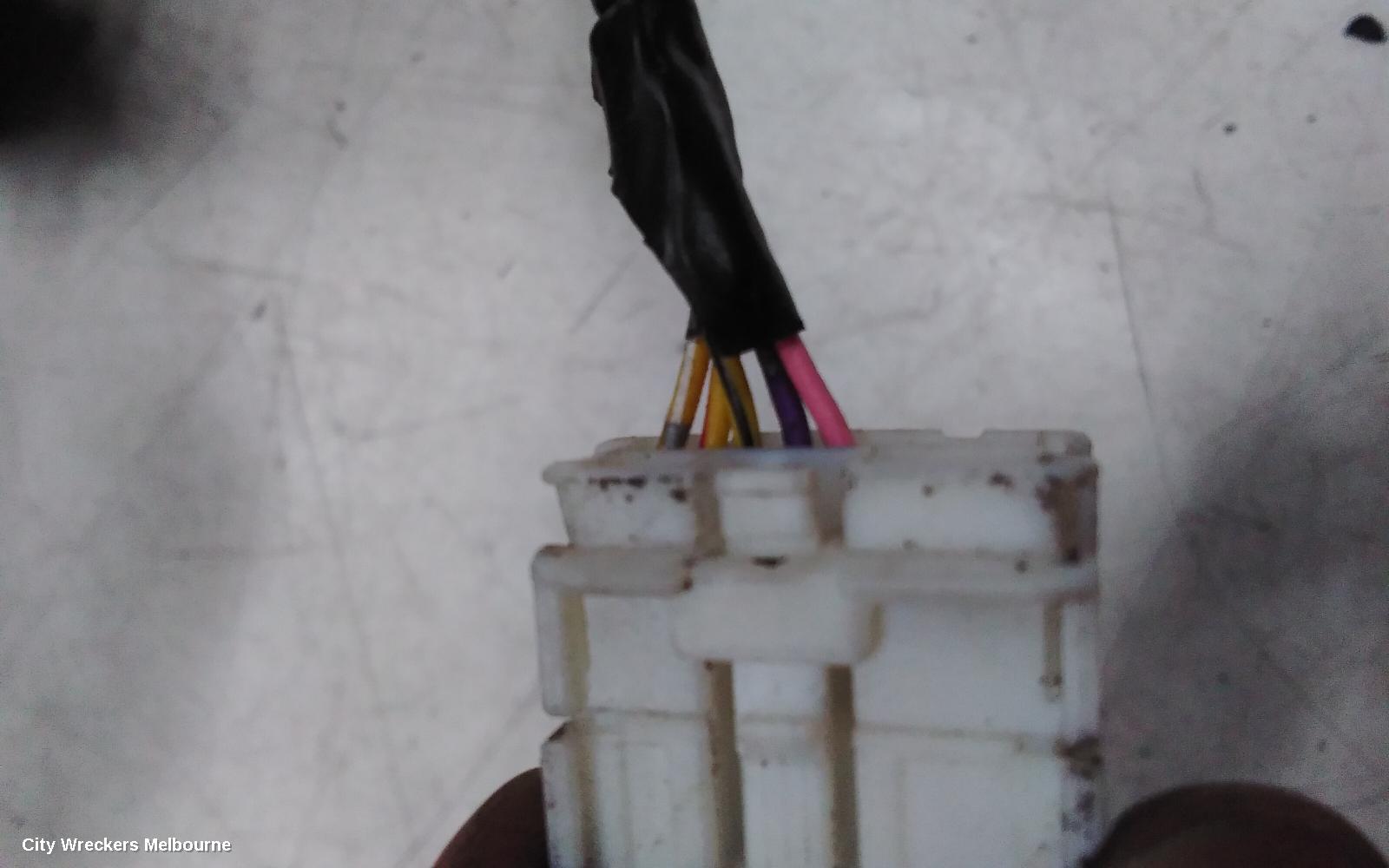 HONDA ACCORD LEFT FRONT DOOR, 7TH GEN, CL/EURO (VIN JHMCL), 06/2003 - 03/2008