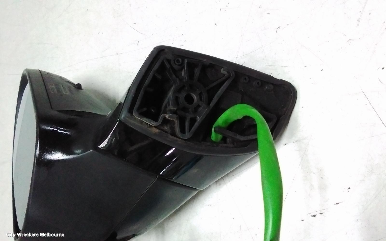 PEUGEOT 308 RIGHT DOOR MIRROR, T7, HATCH/WAGON, MANUAL FOLDING, 2 PLUG TYPE, 09/2007 - 12/2013