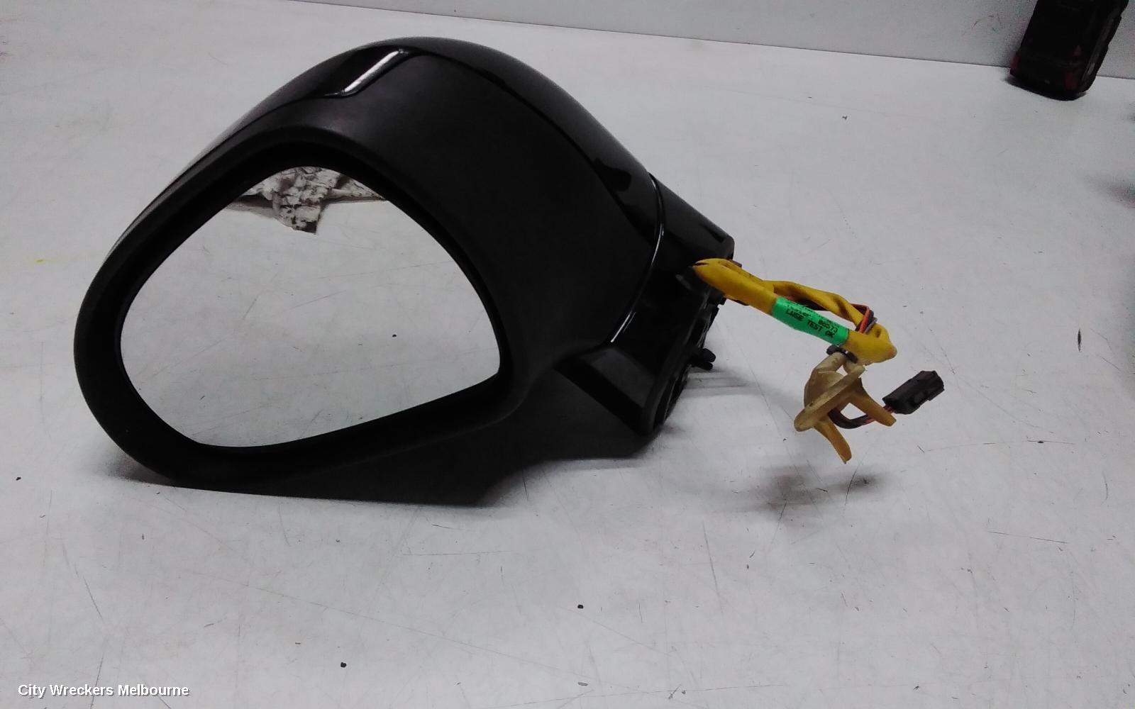 PEUGEOT 308 LEFT DOOR MIRROR, T7, HATCH/WAGON, MANUAL FOLDING, 1 PLUG TYPE, 09/2007 - 12/2013