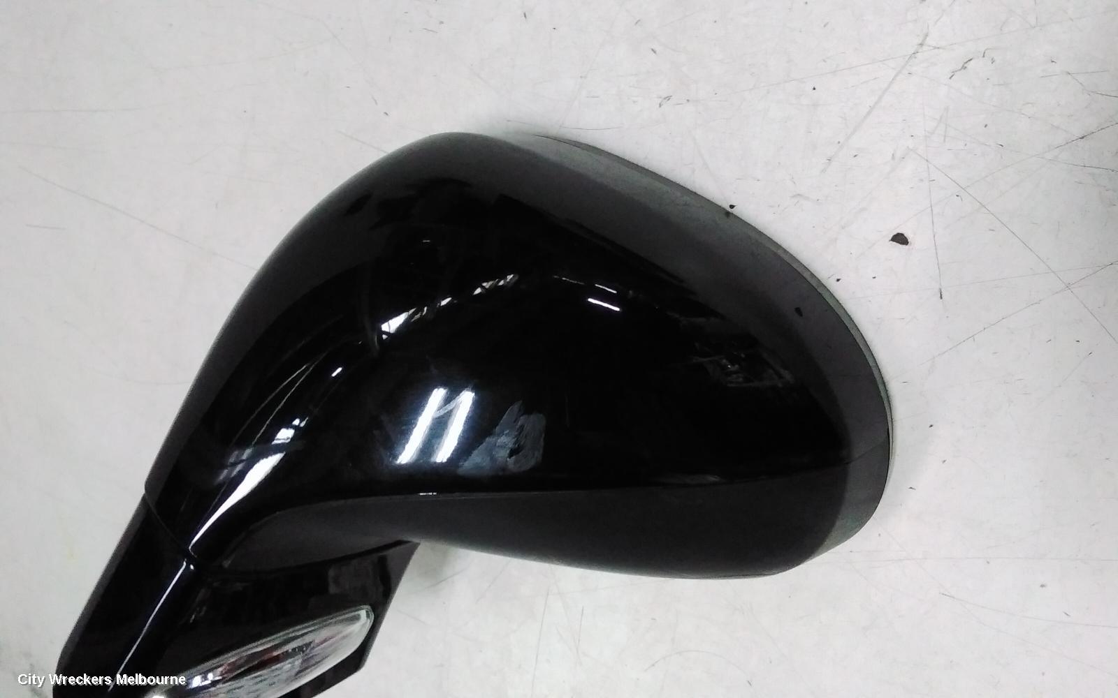 PEUGEOT 308 LEFT DOOR MIRROR, T7, HATCH/WAGON, MANUAL FOLDING, 1 PLUG TYPE, 09/2007 - 12/2013