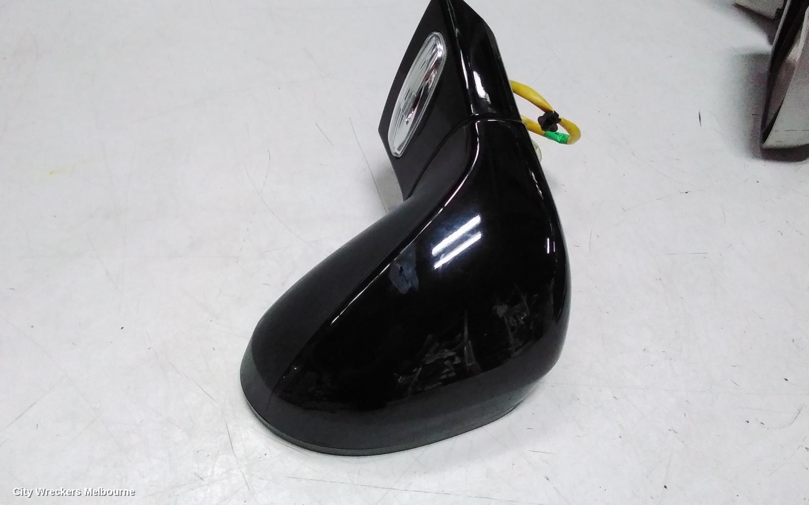 PEUGEOT 308 LEFT DOOR MIRROR, T7, HATCH/WAGON, MANUAL FOLDING, 1 PLUG TYPE, 09/2007 - 12/2013