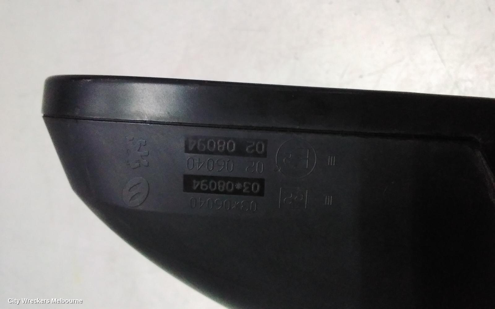 PEUGEOT 308 LEFT DOOR MIRROR, T7, HATCH/WAGON, MANUAL FOLDING, 1 PLUG TYPE, 09/2007 - 12/2013