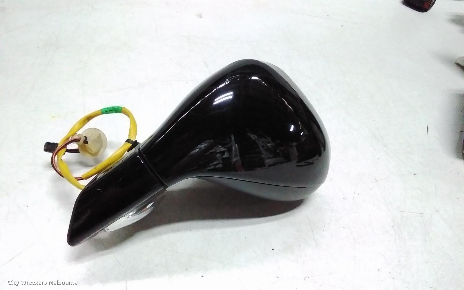 PEUGEOT 308 LEFT DOOR MIRROR, T7, HATCH/WAGON, MANUAL FOLDING, 1 PLUG TYPE, 09/2007 - 12/2013